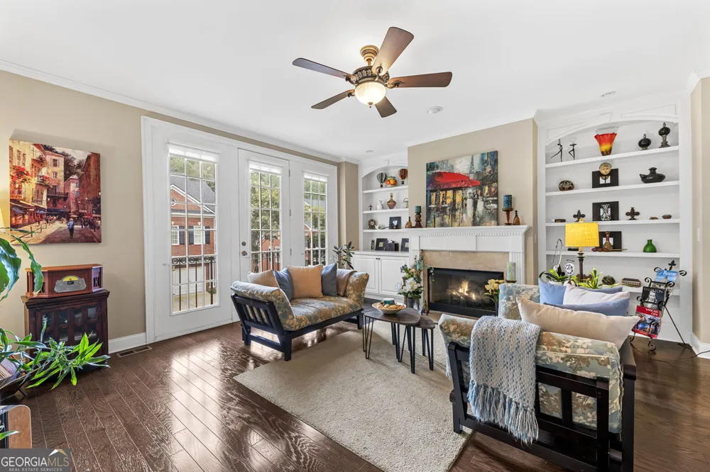 5100 Waters Edge TRL Roswell, GA 30075
