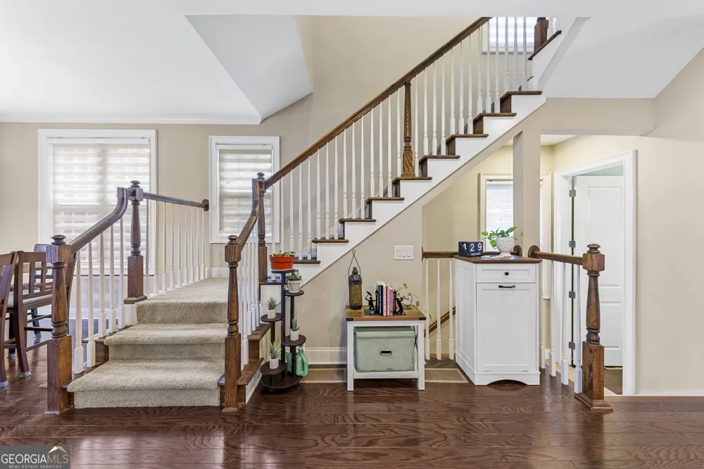 5100 Waters Edge TRL Roswell, GA 30075