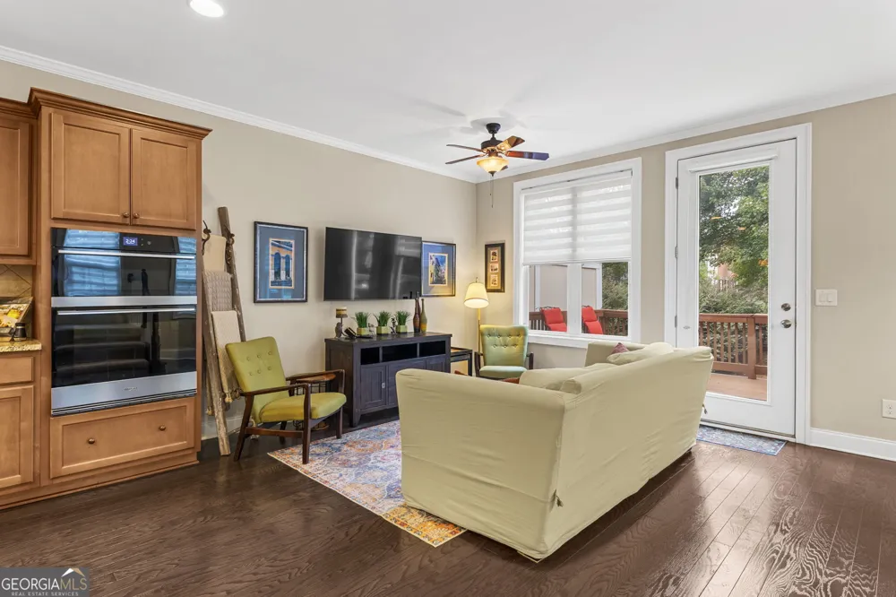 5100 Waters Edge TRL Roswell, GA 30075