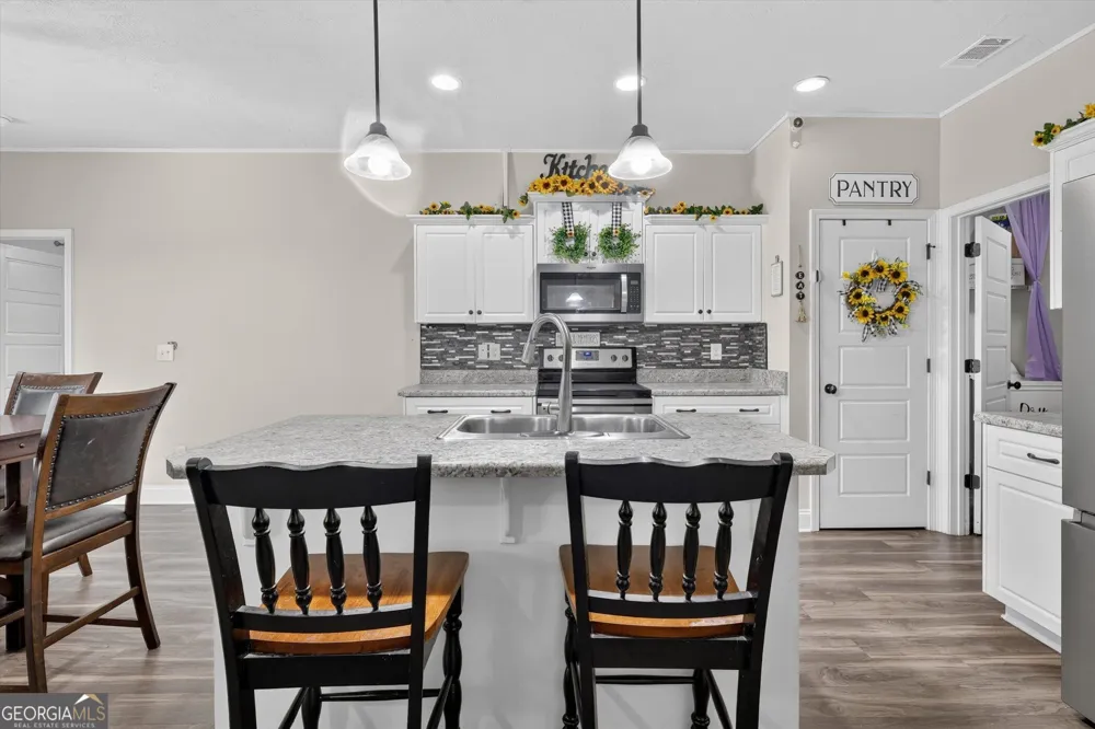 401 Coles WAY Statesboro, GA 30461