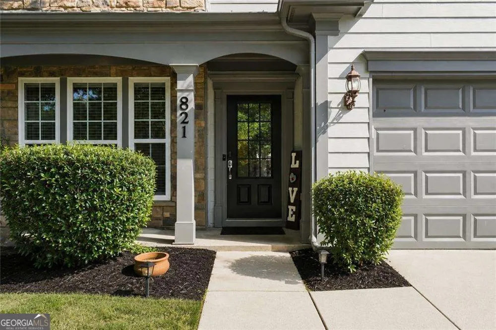 821 Poplar TER Canton, GA 30115