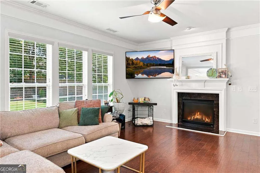 821 Poplar TER Canton, GA 30115