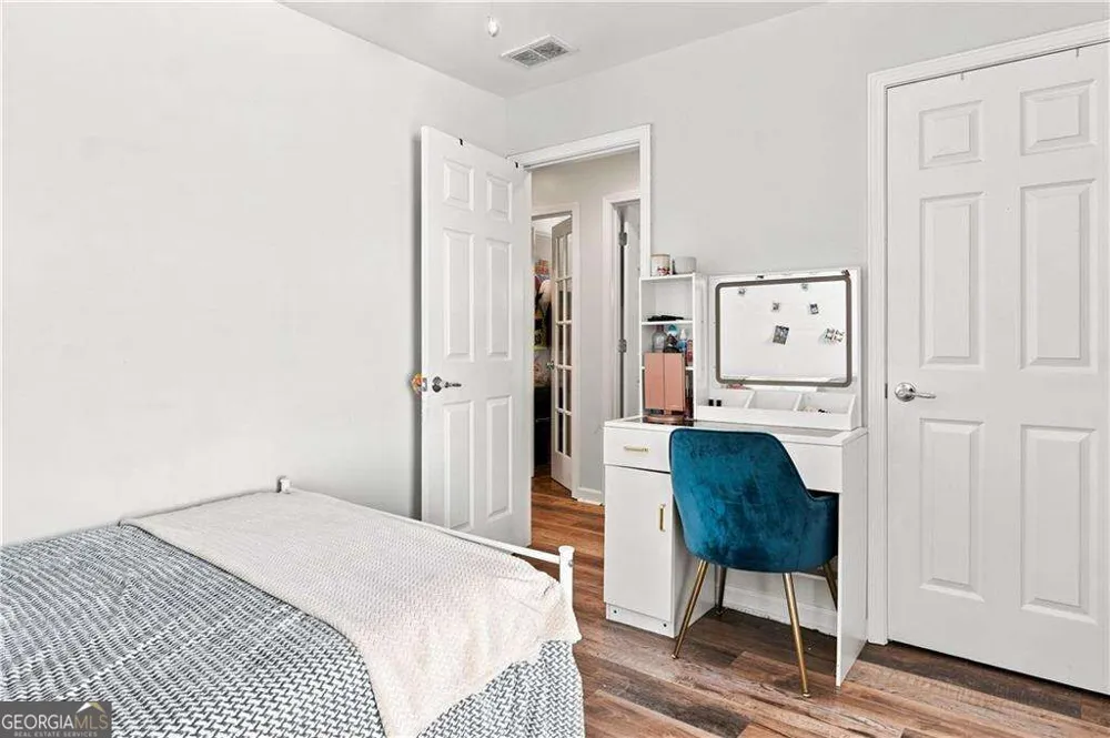 821 Poplar TER Canton, GA 30115
