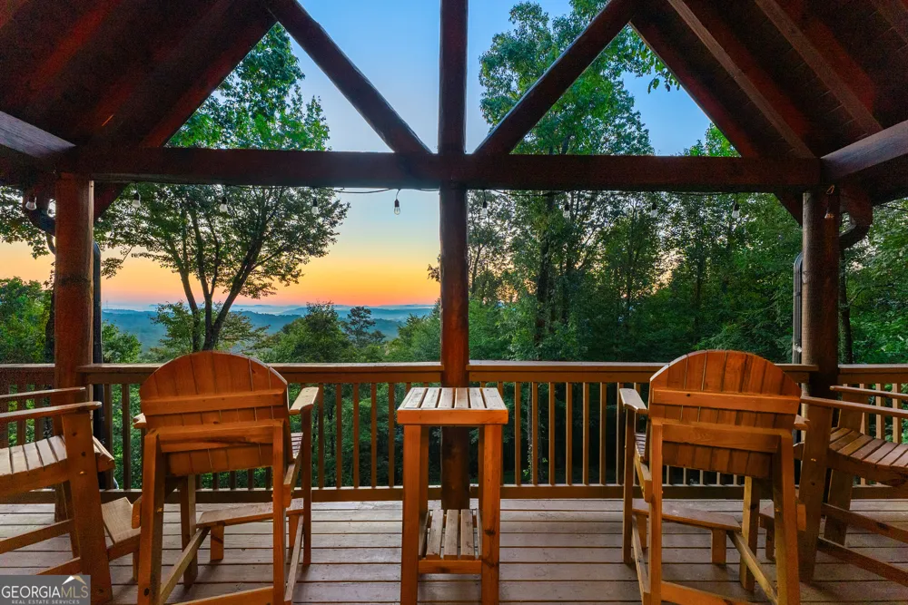 144 Point Of View Blue Ridge, GA 30513