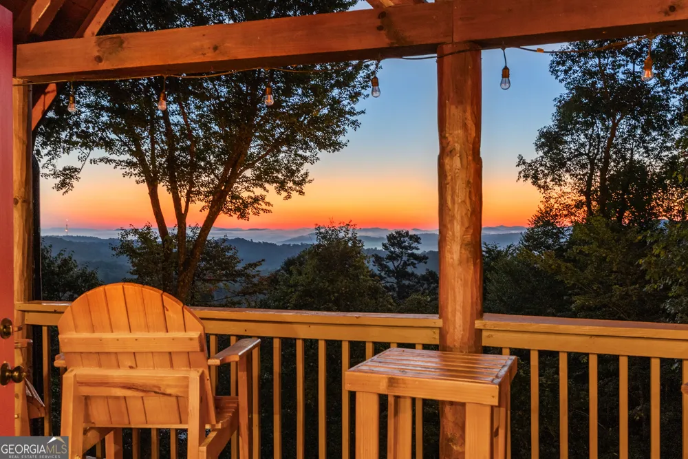144 Point Of View Blue Ridge, GA 30513