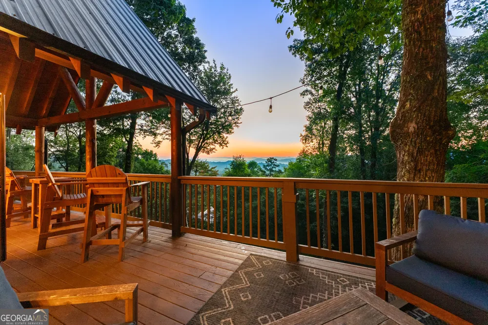 144 Point Of View Blue Ridge, GA 30513