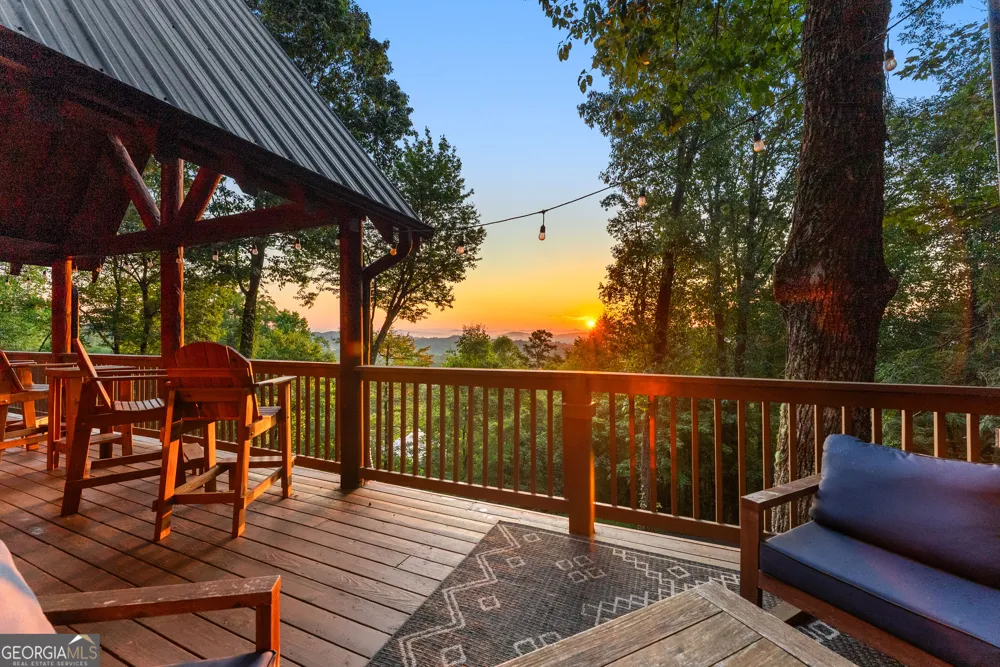 144 Point Of View Blue Ridge, GA 30513