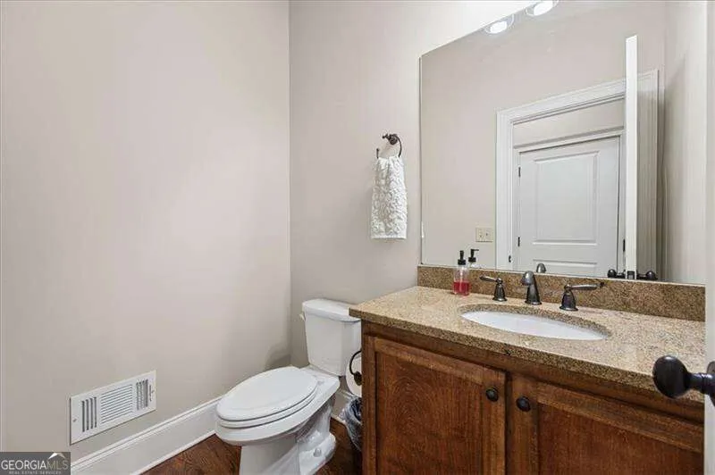 3982 Cooks Farm DR NW Kennesaw, GA 30152