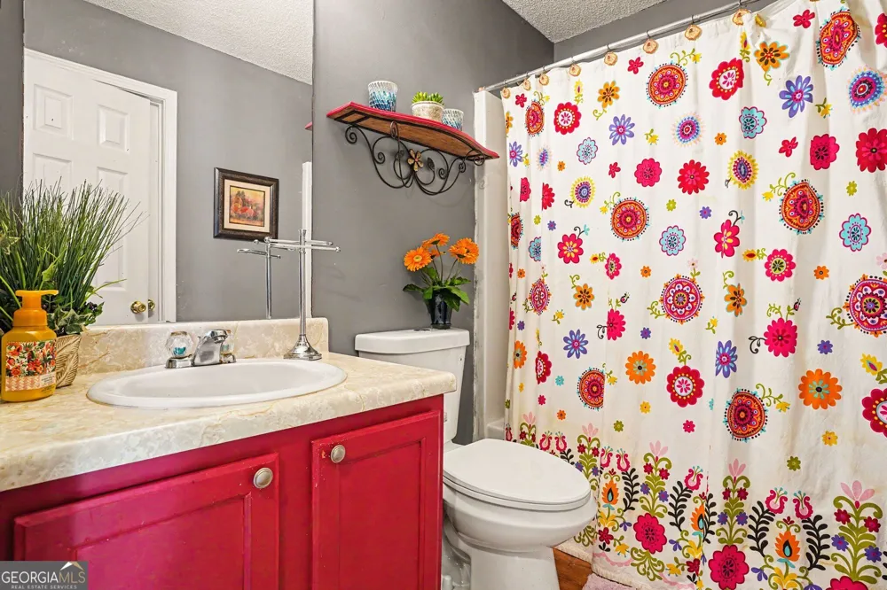 925 Reda CT McDonough, GA 30253