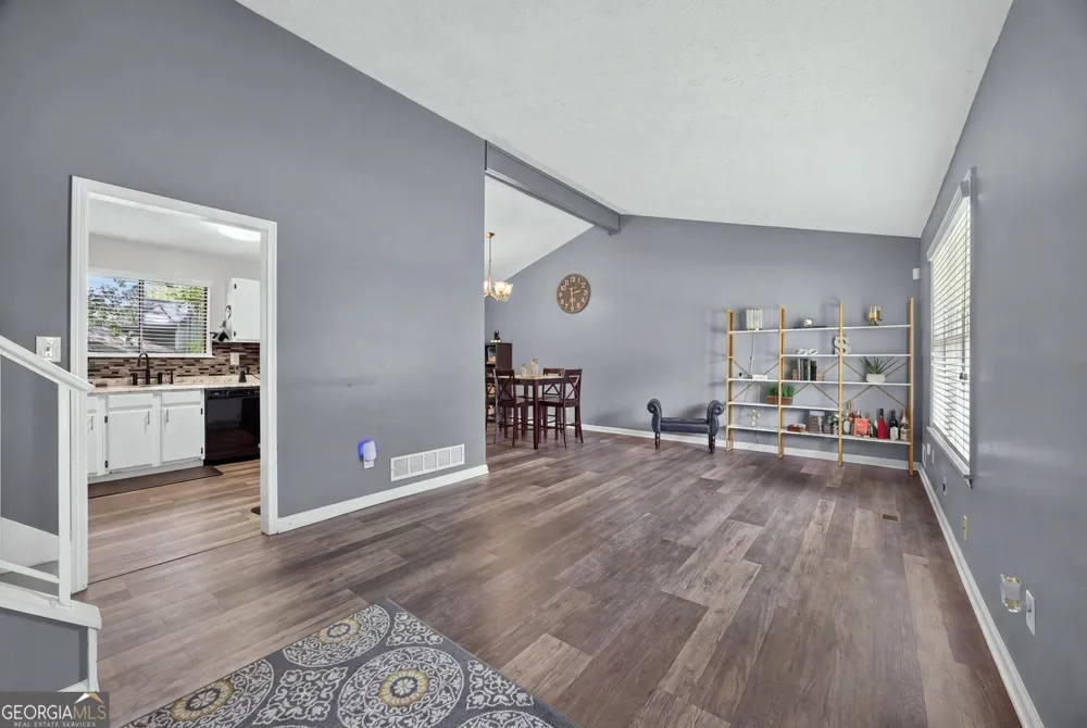 9256 Raven DR Jonesboro, GA 30238