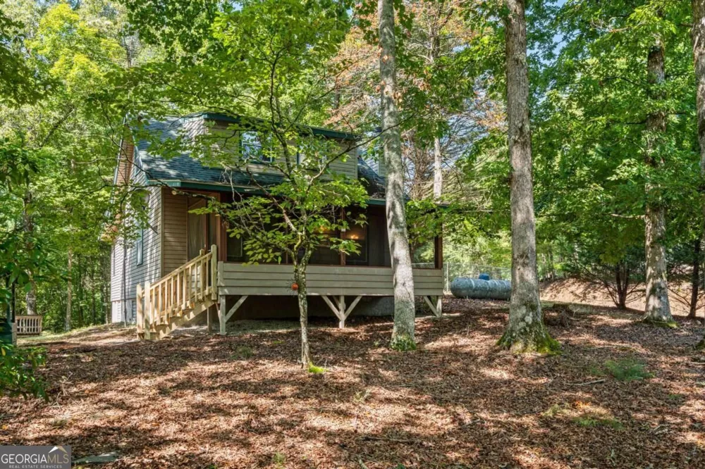 26 Tomahawk TRL Blairsville, GA 30512