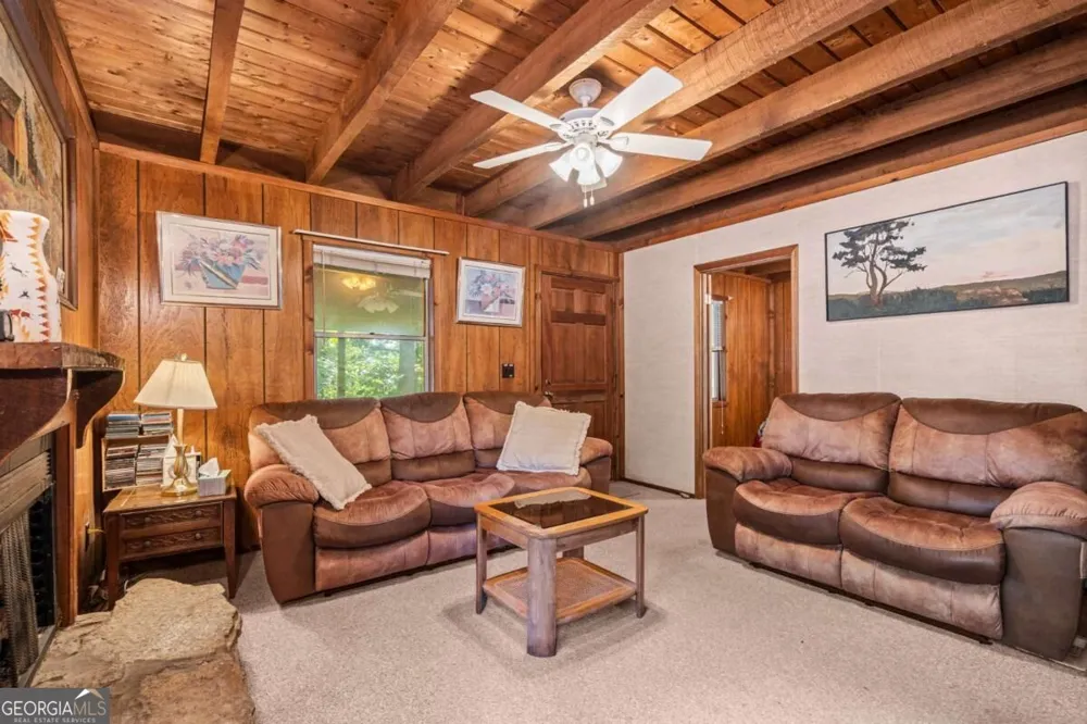 26 Tomahawk TRL Blairsville, GA 30512