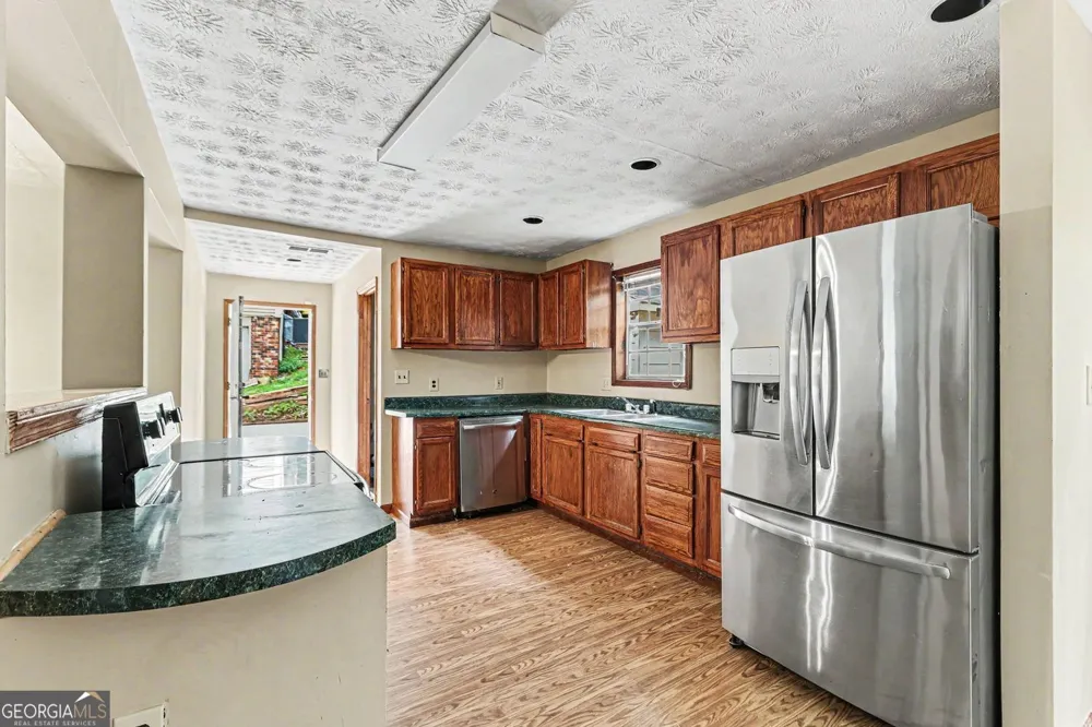 2353 Shire CT Austell, GA 30106
