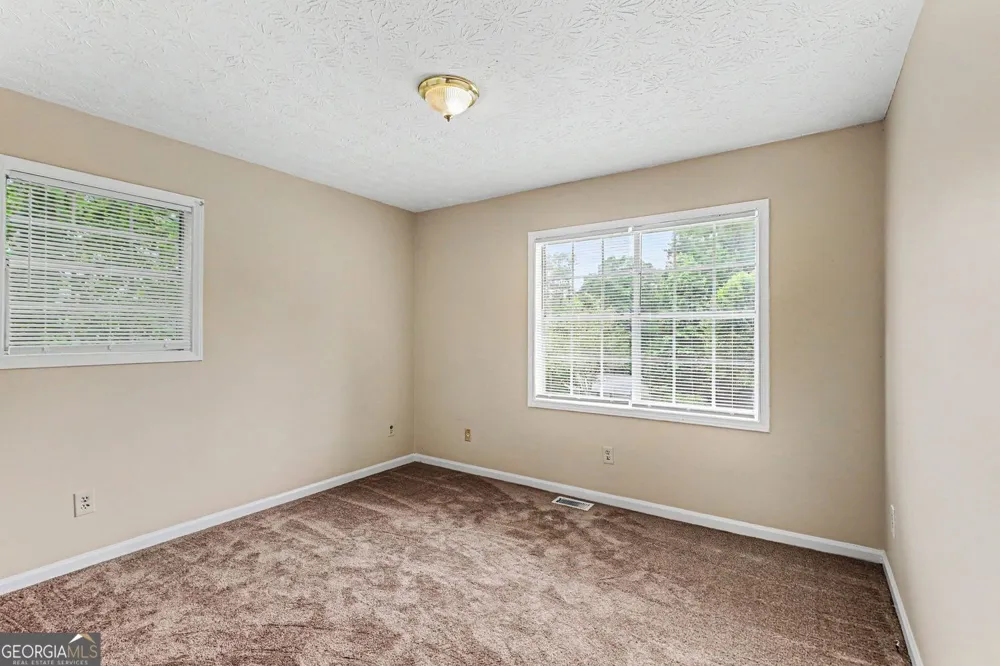 2353 Shire CT Austell, GA 30106