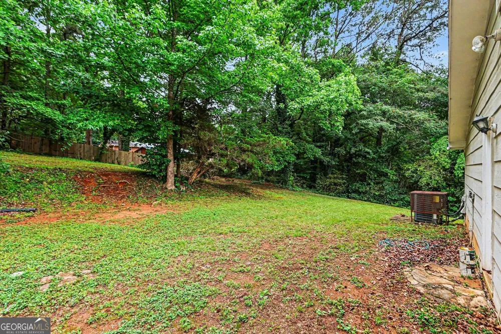 2353 Shire CT Austell, GA 30106