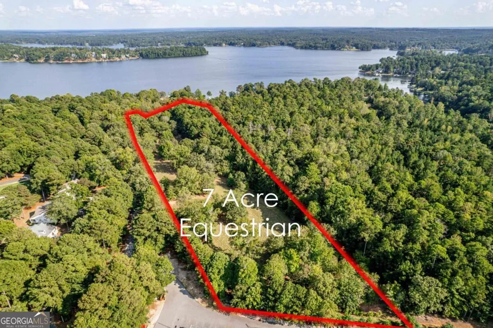222 Waters Edge DR Eatonton, GA 31024
