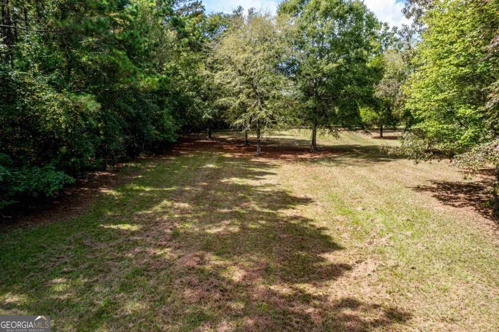 222 Waters Edge DR Eatonton, GA 31024