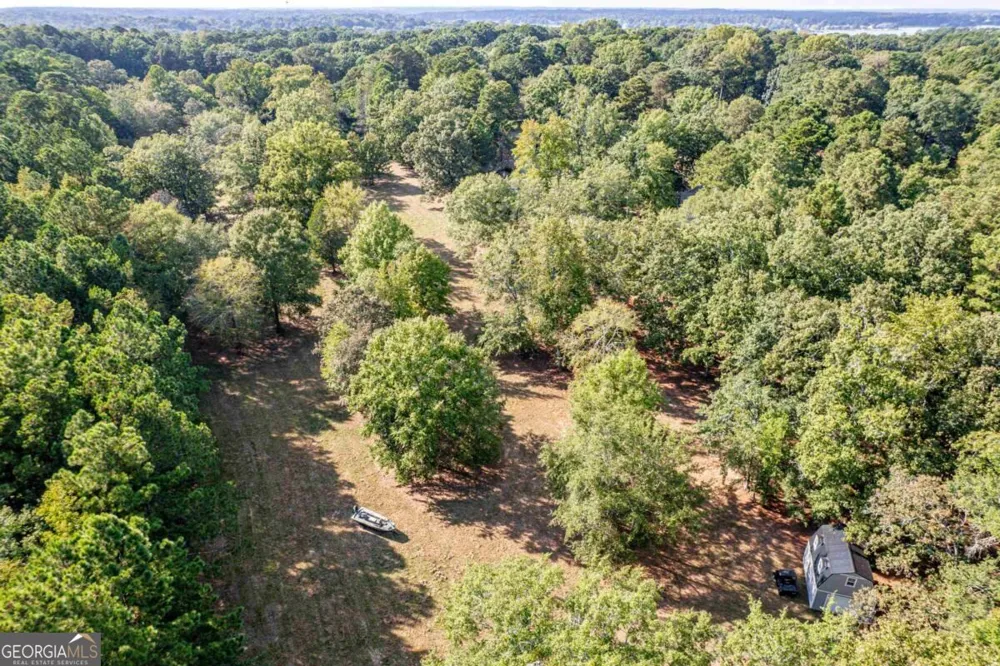 222 Waters Edge DR Eatonton, GA 31024