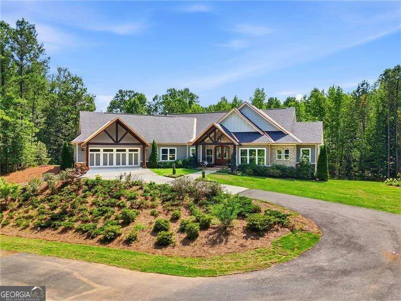 24 Simpson RD Bremen, GA 30110