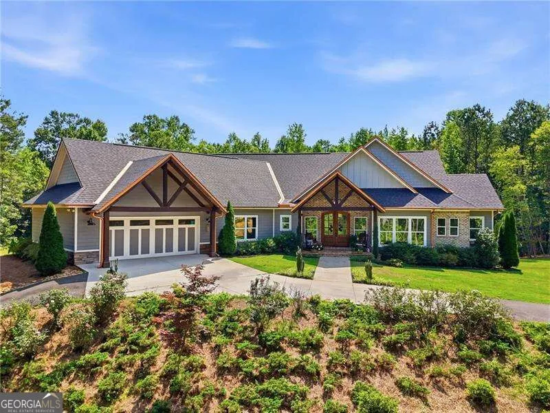 24 Simpson RD Bremen, GA 30110