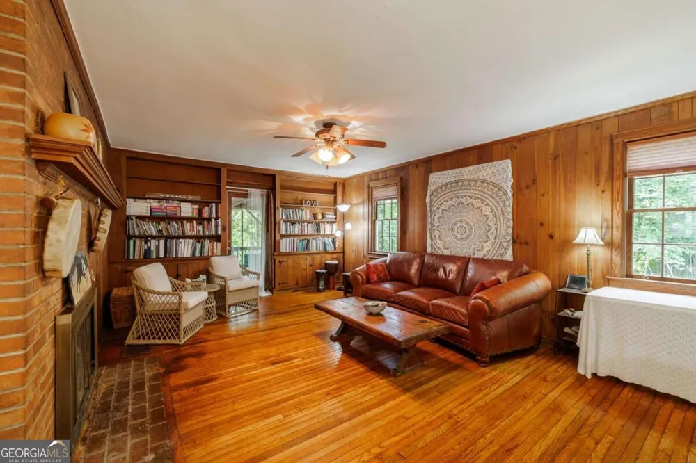 285 Gran Ellen DR Athens, GA 30606