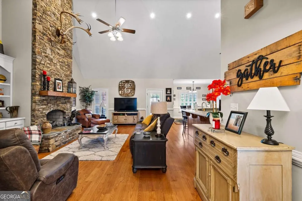 1350 Woodland RD Thomaston, GA 30286