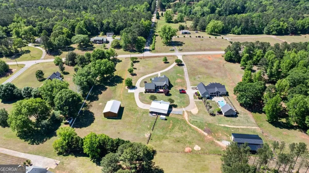 1350 Woodland RD Thomaston, GA 30286