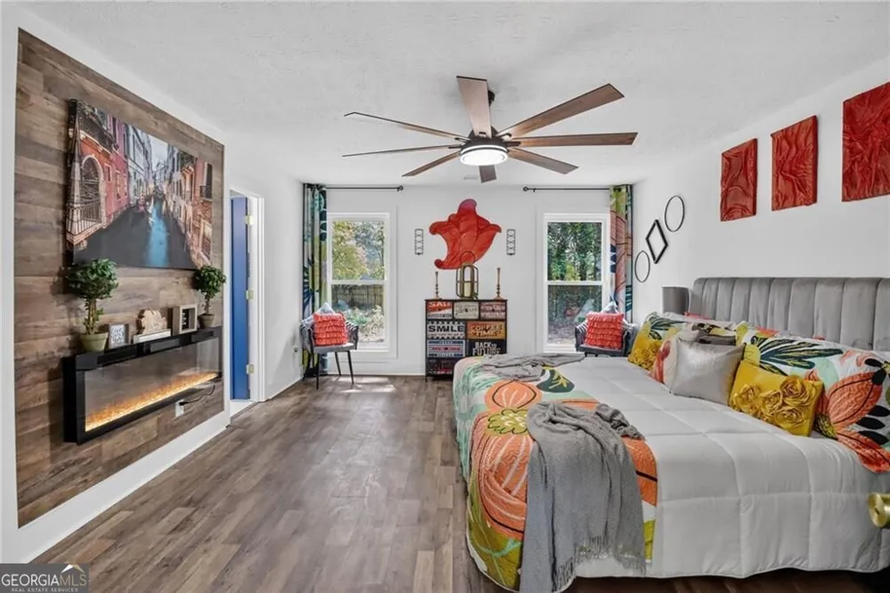 8521 Cedar Creek RDG Riverdale, GA 30274