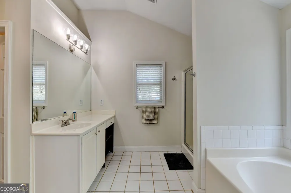 1131 3rd ST Stone Mountain, GA 30083