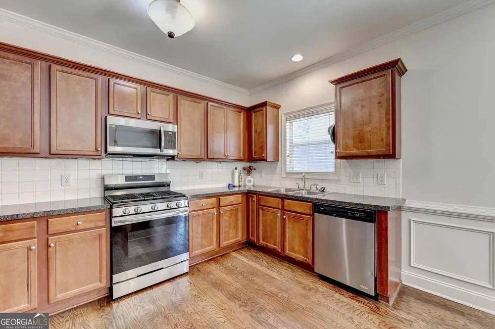 1131 3rd ST Stone Mountain, GA 30083