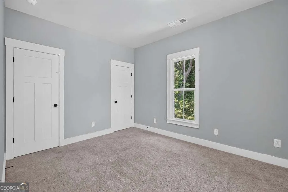 54 Roscoe RD Newnan, GA 30263