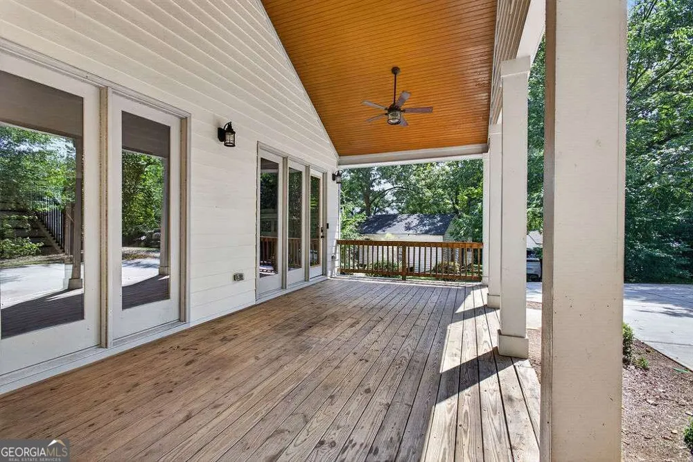 54 Roscoe RD Newnan, GA 30263
