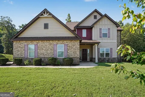 213 Tapestry DR