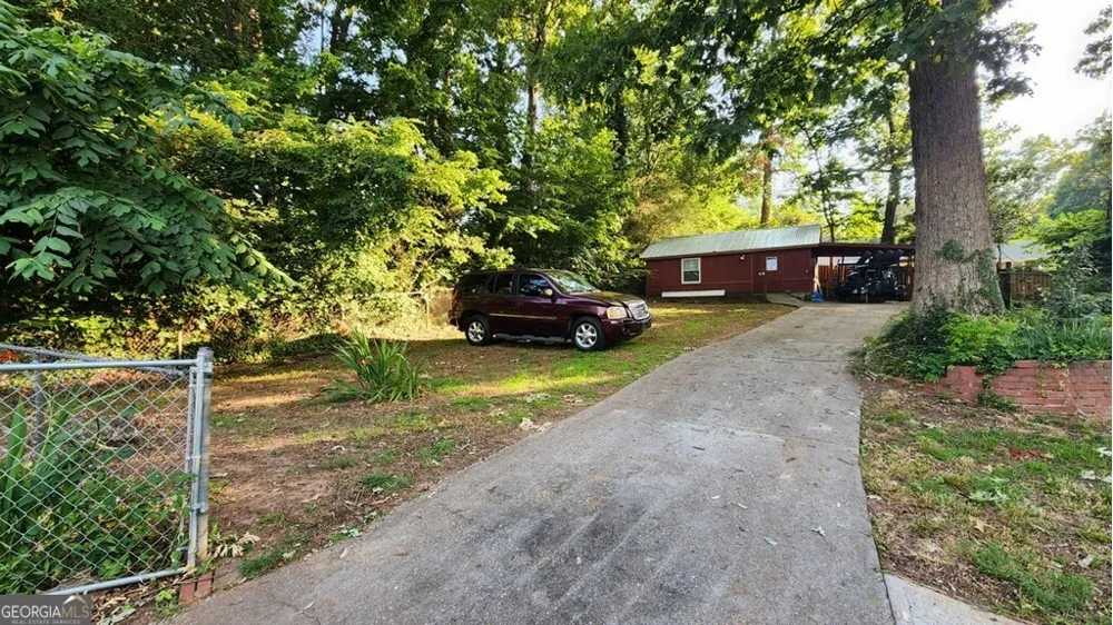 1611 Carlton AVE Stone Mountain, GA 30087