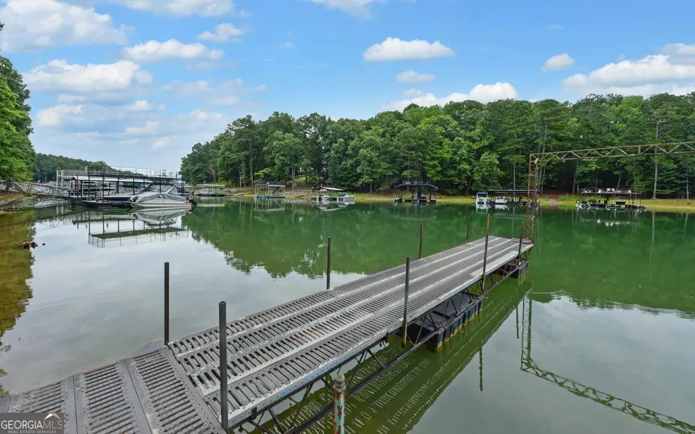 6285 Old Shadburn Ferry RD Buford, GA 30518