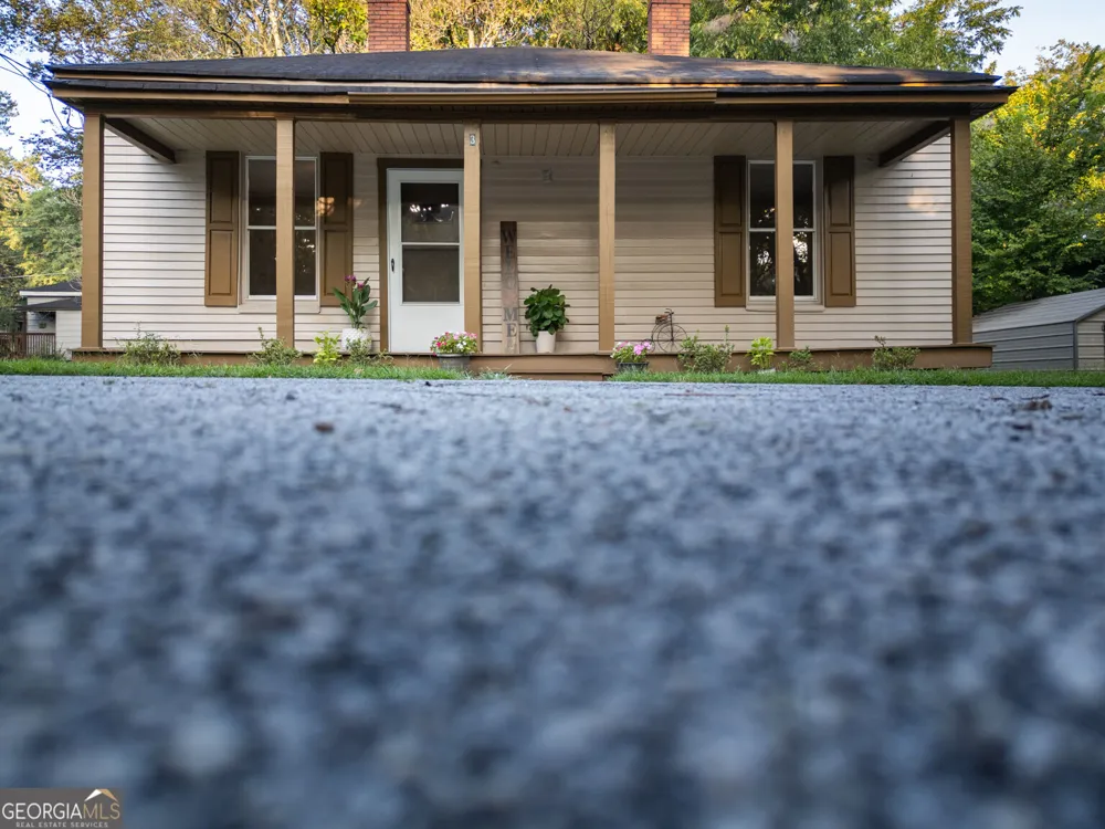 3 Bay ST Covington, GA 30014
