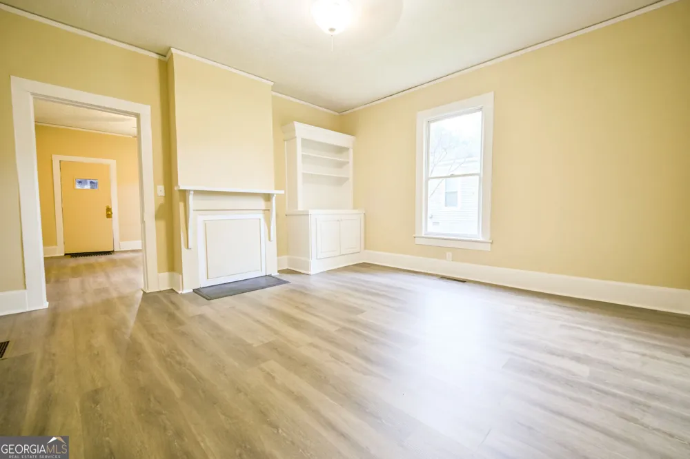 3 Bay ST Covington, GA 30014