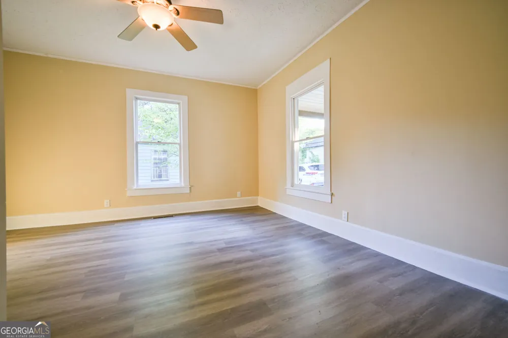 3 Bay ST Covington, GA 30014