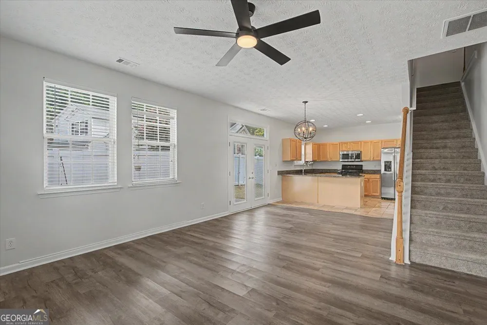 980 Windcroft CIR NW Acworth, GA 30101