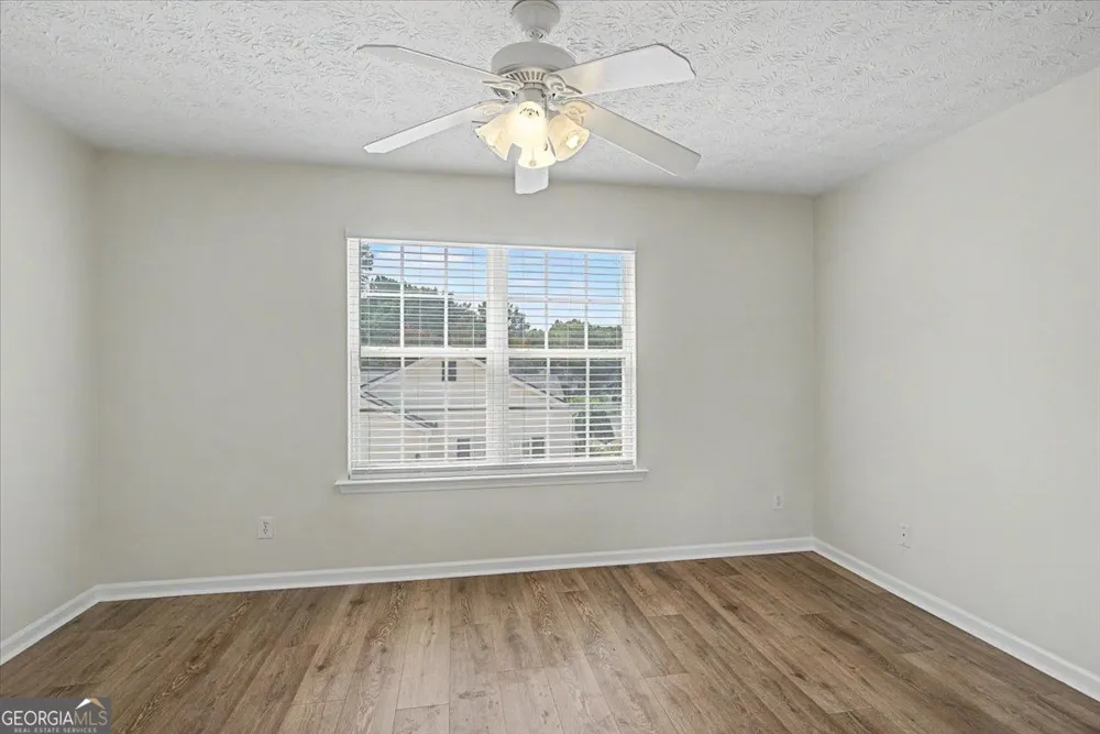 980 Windcroft CIR NW Acworth, GA 30101