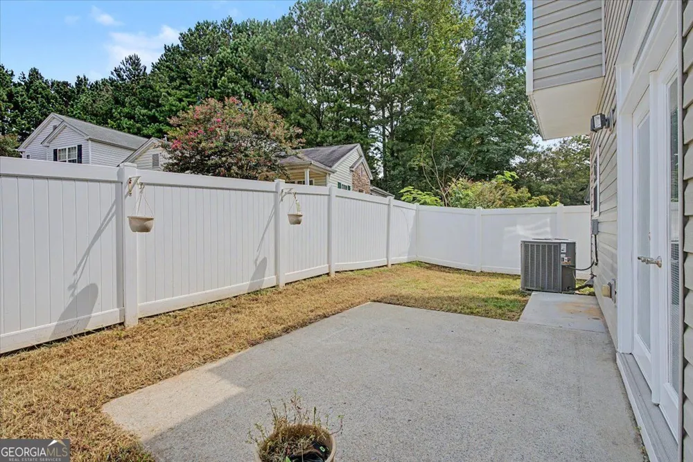 980 Windcroft CIR NW Acworth, GA 30101