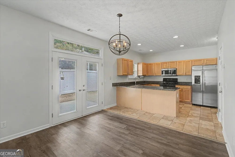 980 Windcroft CIR NW Acworth, GA 30101