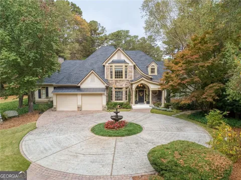 125 Claridge DR