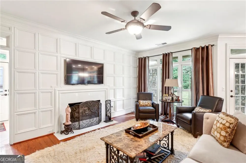 125 Claridge DR Sandy Springs, GA 30342