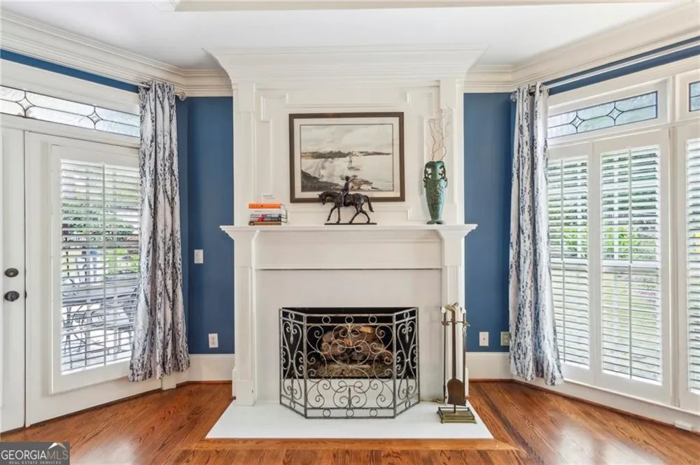 125 Claridge DR Sandy Springs, GA 30342