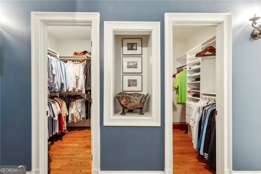 125 Claridge DR Sandy Springs, GA 30342