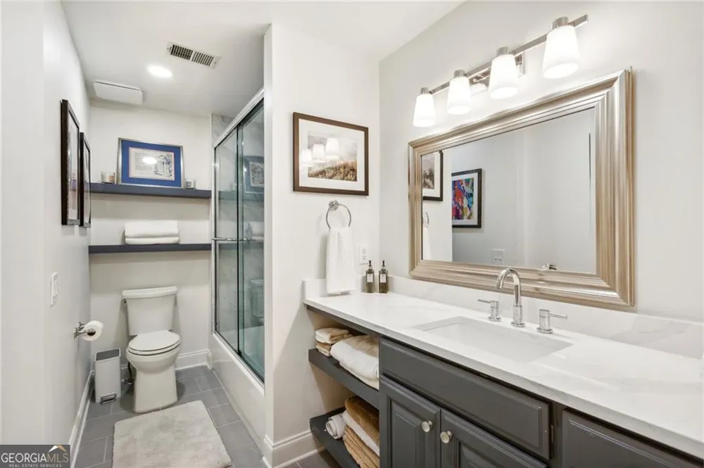 125 Claridge DR Sandy Springs, GA 30342