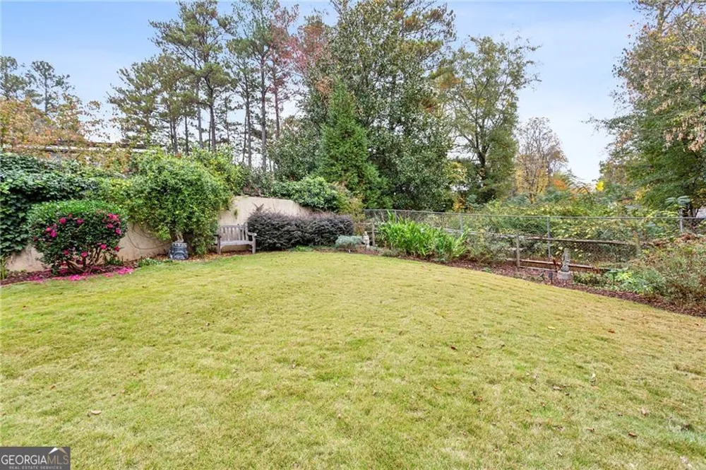 125 Claridge DR Sandy Springs, GA 30342