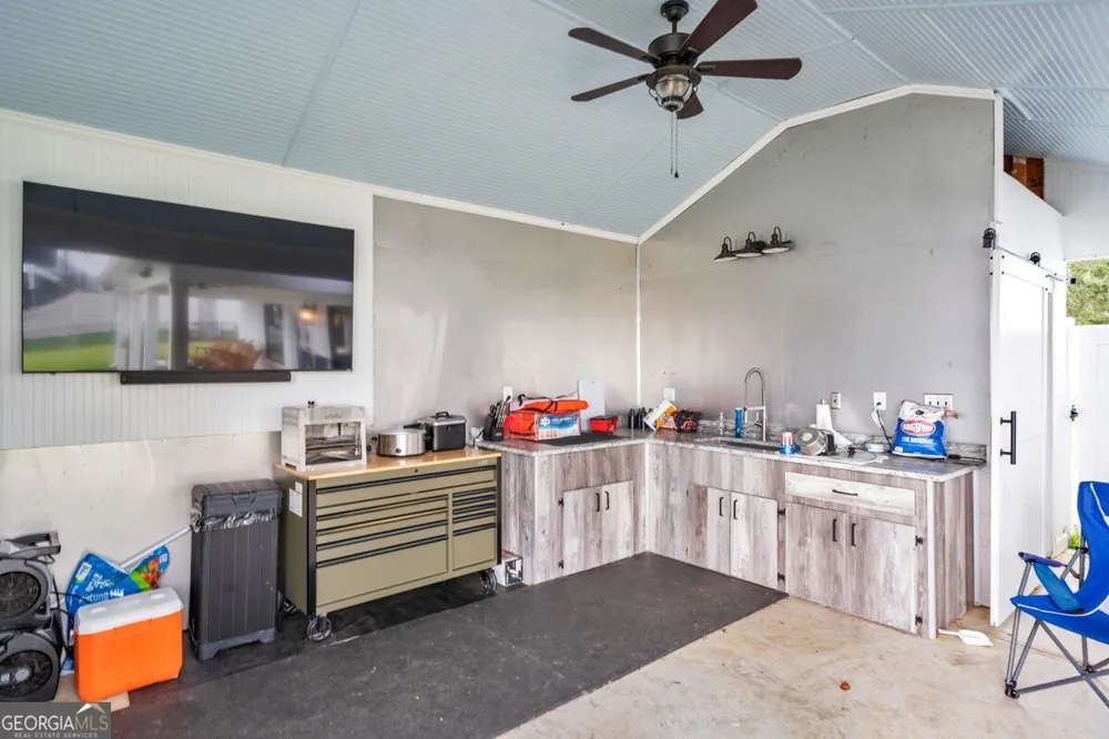 138 Cantey DR Cobb, GA 31735