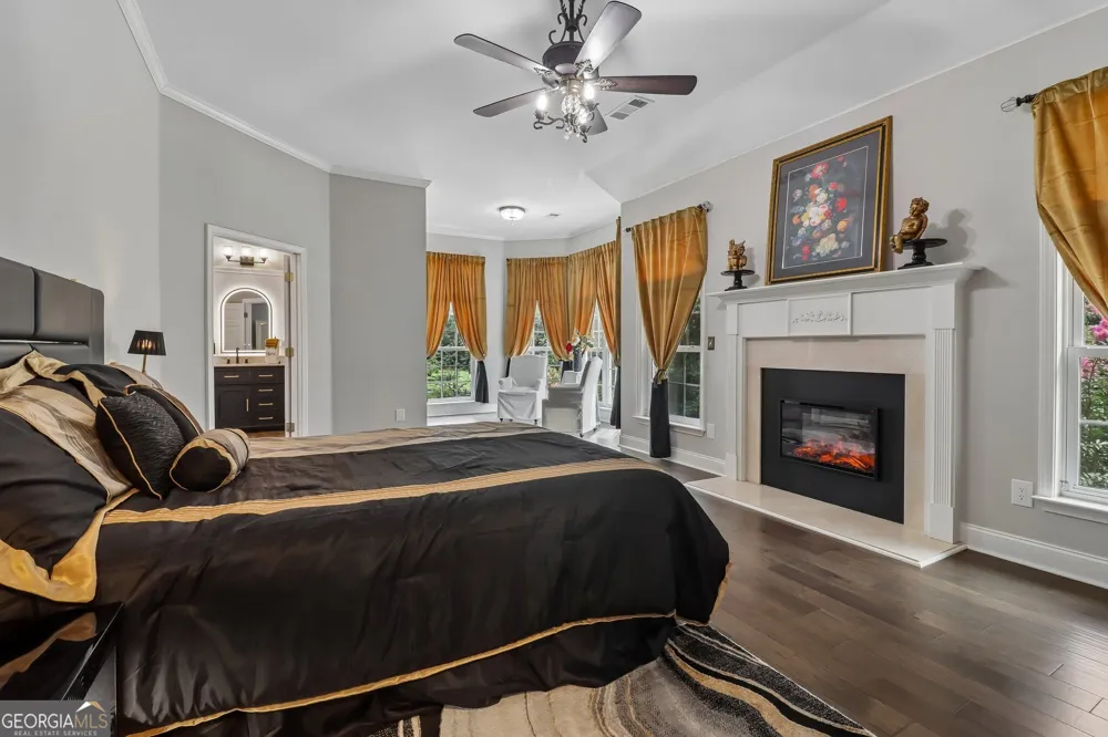 5715 Catalpa CT Cumming, GA 30040